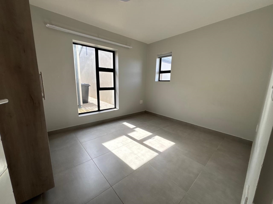2 Bedroom Property for Sale in Hartland Lifestyle Estate Western Cape